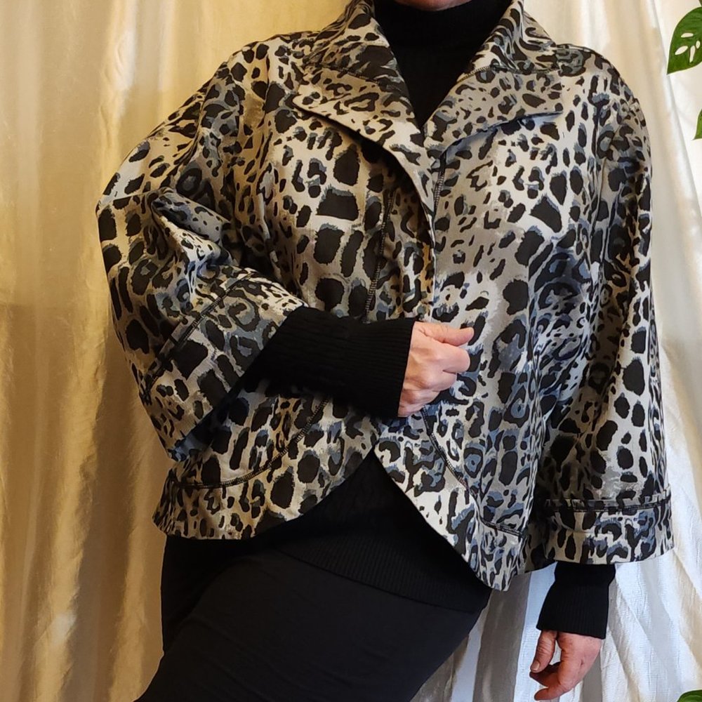 Denim Snow Leopard Open Front Jacket 4x - Picture 11 of 13